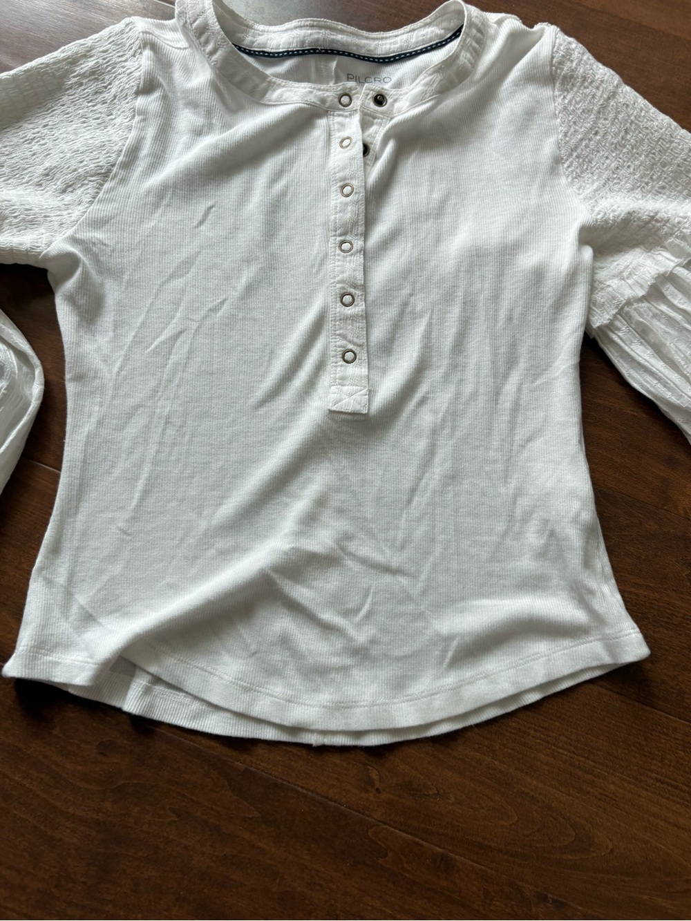 Anthropologie Pilcro Andie White Balloon Sleeve Henley Button Shirt - Picture 4 of 5